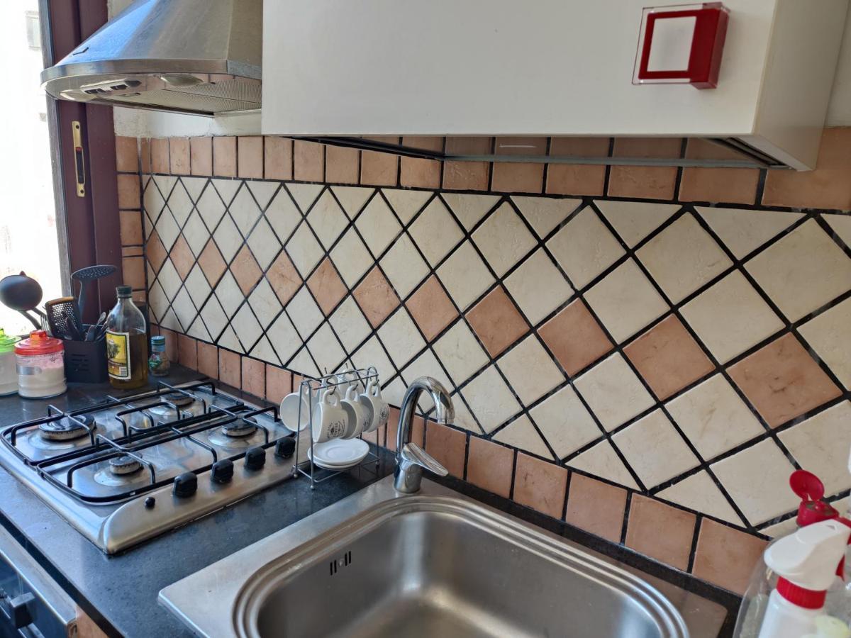 La Casa Di Nonna Assunta Appartement Messina Buitenkant foto